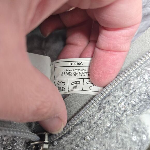 UGG Treadlite Silver Gray Sequin Knit Mid Calf Sweater Boots Shoes Size 6 - Picture 14 of 15